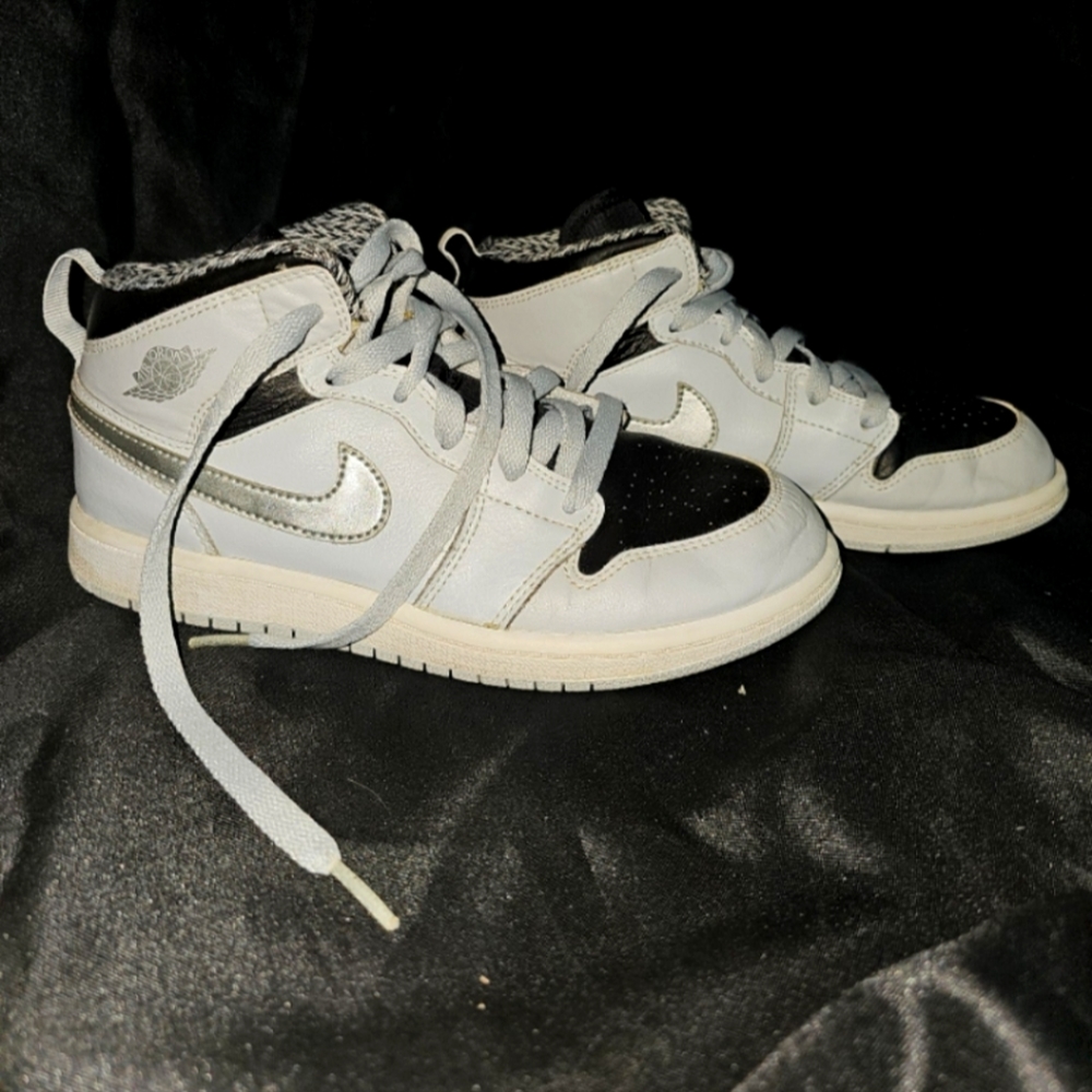 Jordan 1